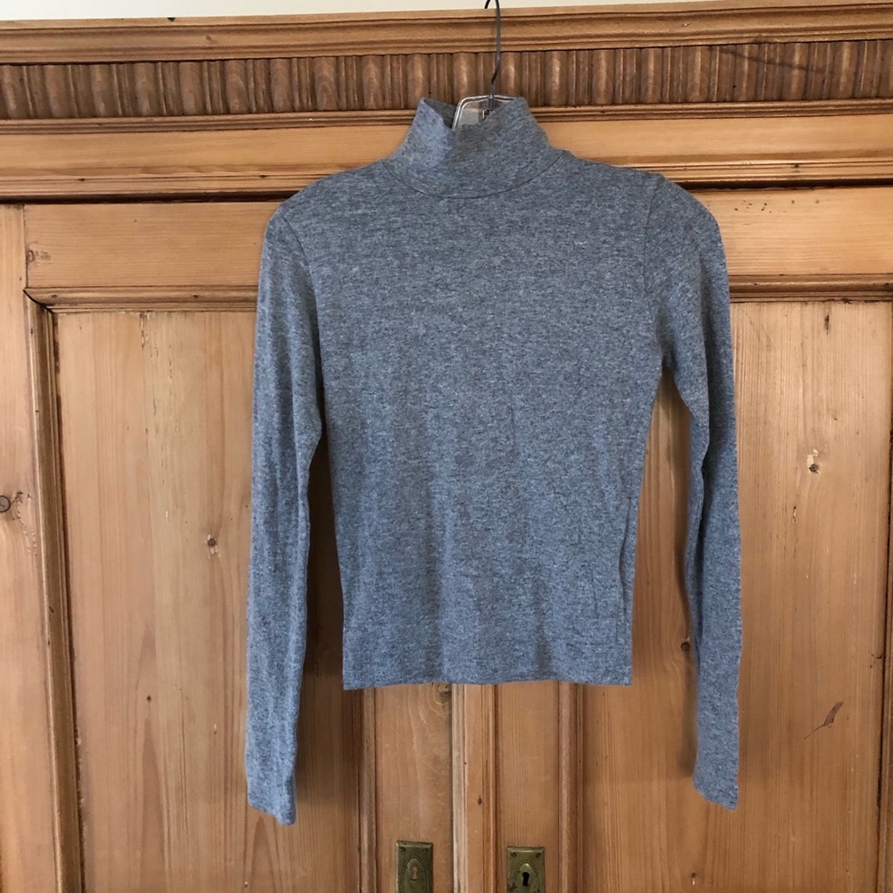 Brandy Melville Turtleneck Sweater